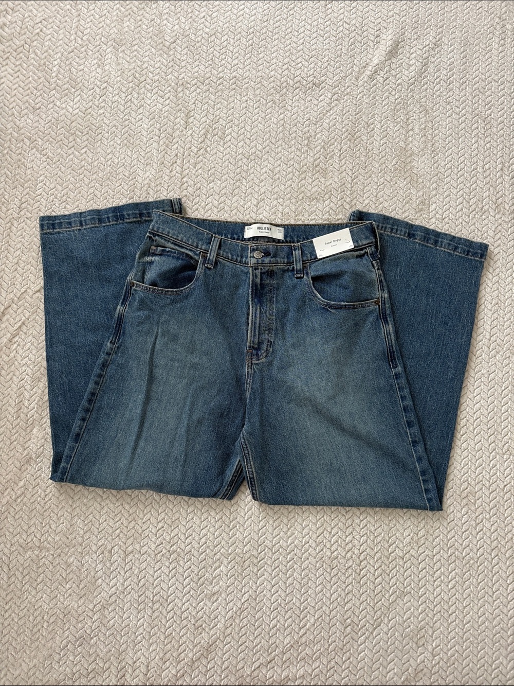 Hollister Men's Super Baggy Jeans - Picture 3 of 6